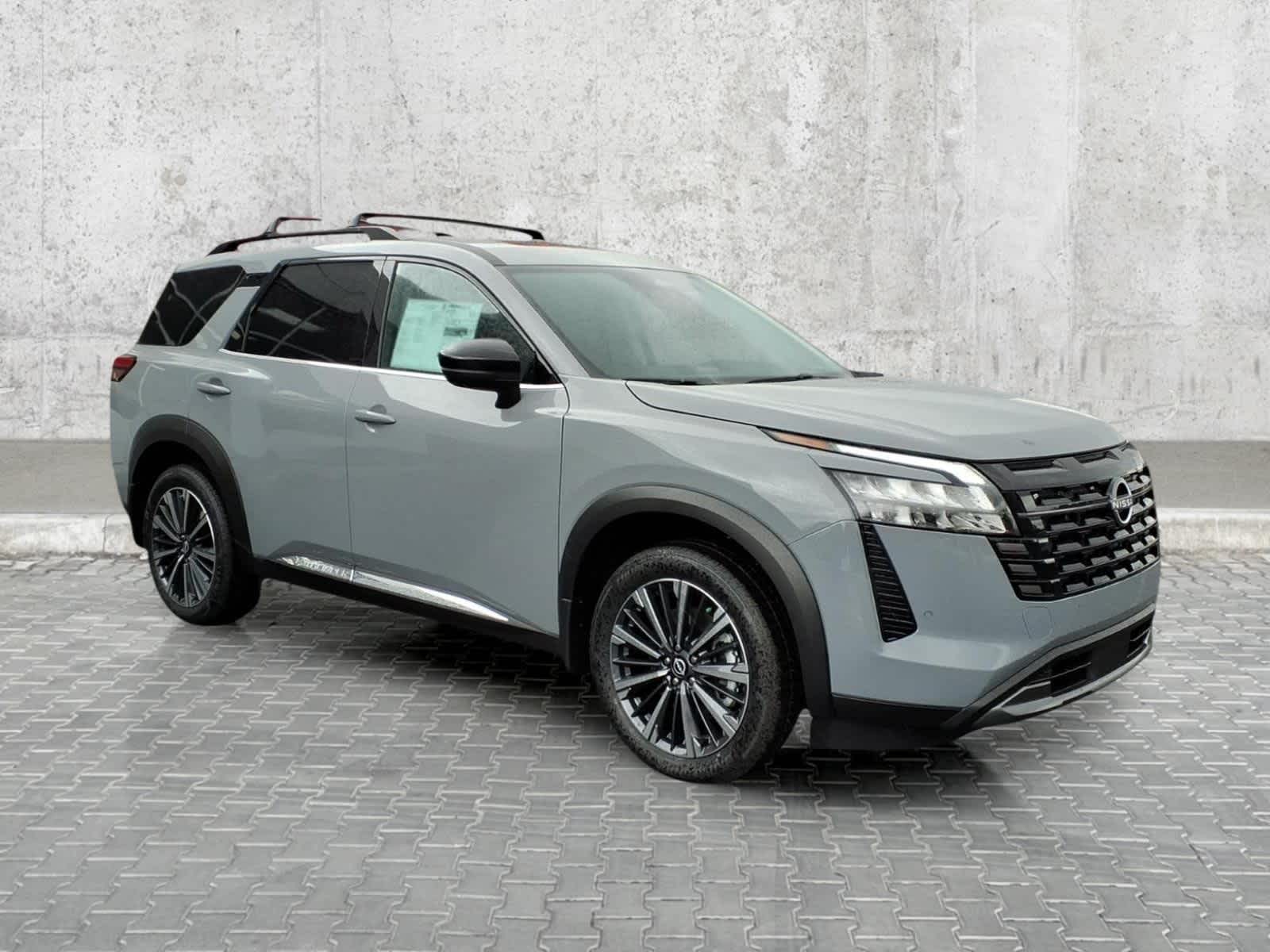 2026 Nissan Pathfinder — side profile view